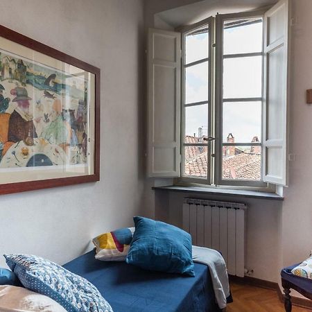 Ferienwohnung Rise And Smile Charming Penthouse Lucca Exterior foto