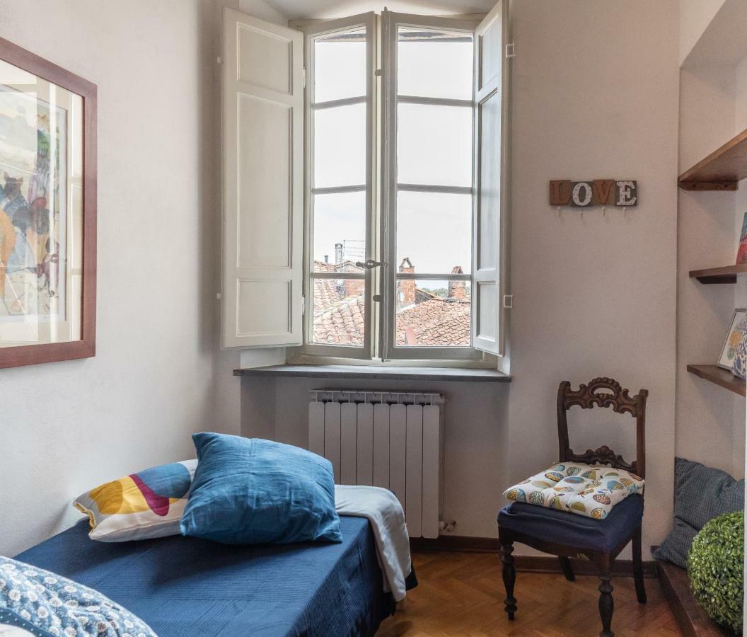 Ferienwohnung Rise And Smile Charming Penthouse Lucca Exterior foto