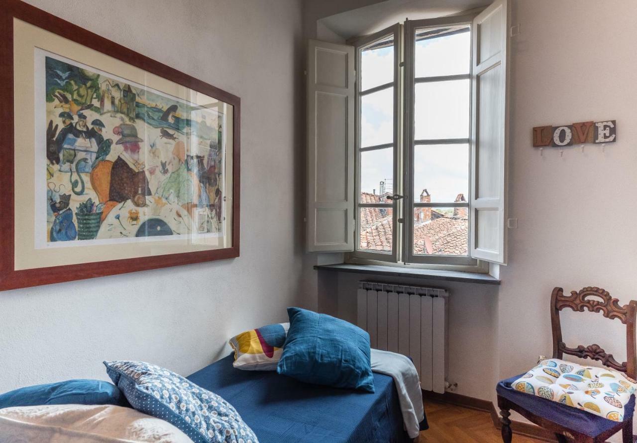 Ferienwohnung Rise And Smile Charming Penthouse Lucca Exterior foto